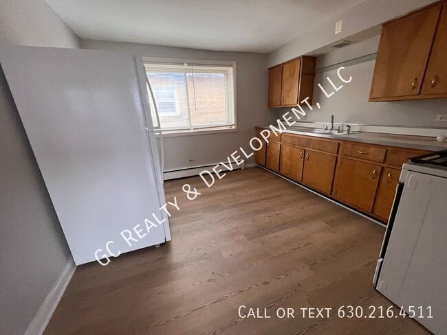 Building Photo - 18429 Torrence Ave