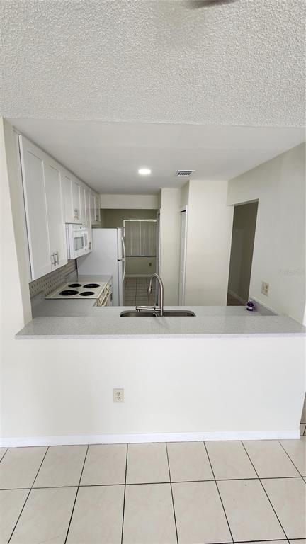 Building Photo - 2108 Bahamas Ct