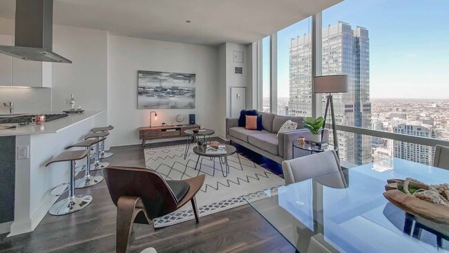 Photo - 213 N Clark St (Chicago, IL) Apartment