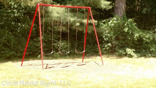 Building Photo - 17 Meisner Cir