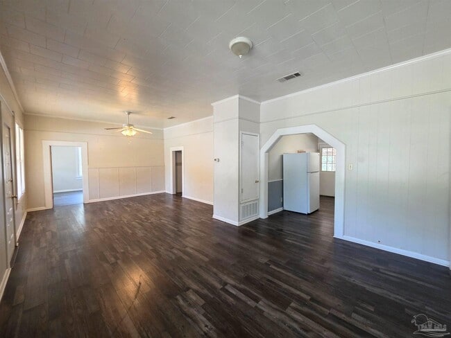 Building Photo - 5404 N Blue Angel Pkwy