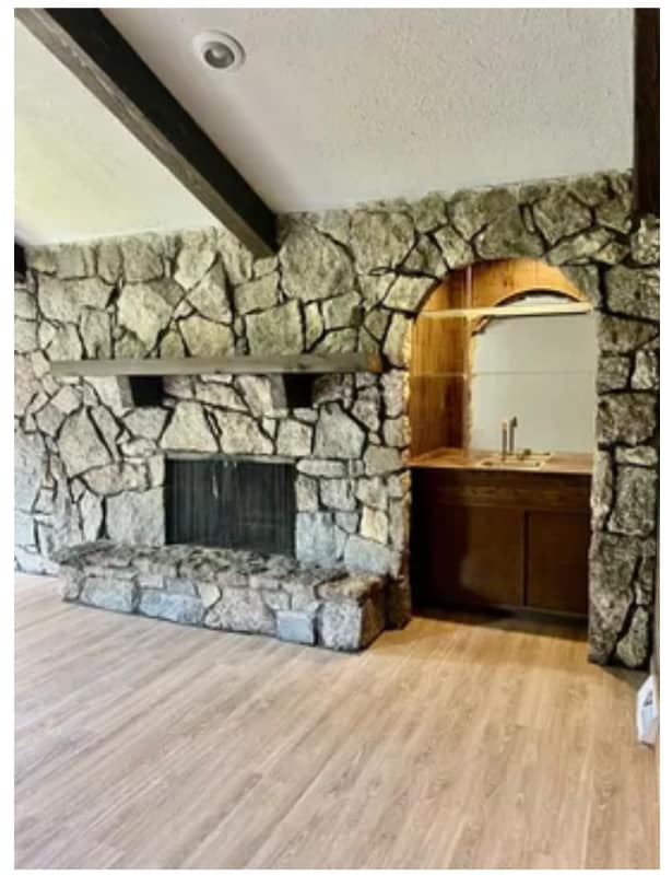 Building Photo - 1532 E Camino Alto St