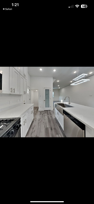 Building Photo - 4512 Brinkley St