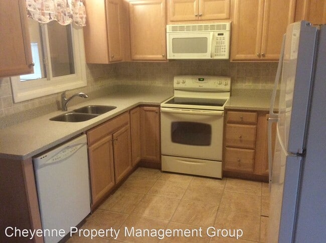 Building Photo - 3 br, 3 bath House - 2316 Pattison Ave