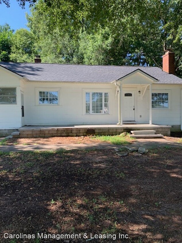 Primary Photo - 2 br, 1 bath House - 1205 W Hwy 11