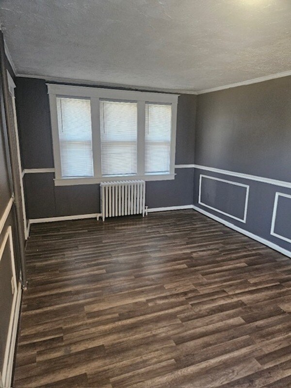 Building Photo - 4011 Parkwood Avenue - 1