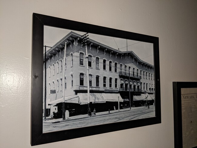 Early 1900's - 10 N Park Pl