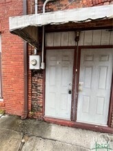 Building Photo - 18 N Main St