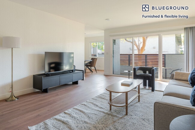 Foto del edificio - 20200 Lucille Ave