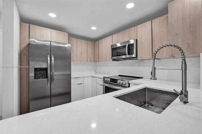 Foto del edificio - 11225 SW 88th St