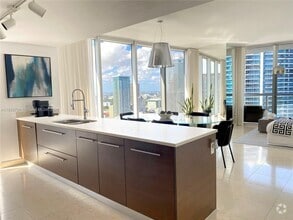 Building Photo - 475 Brickell Ave