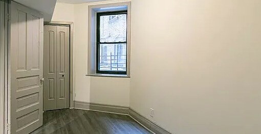 Foto del edificio - 2133 W Crystal St