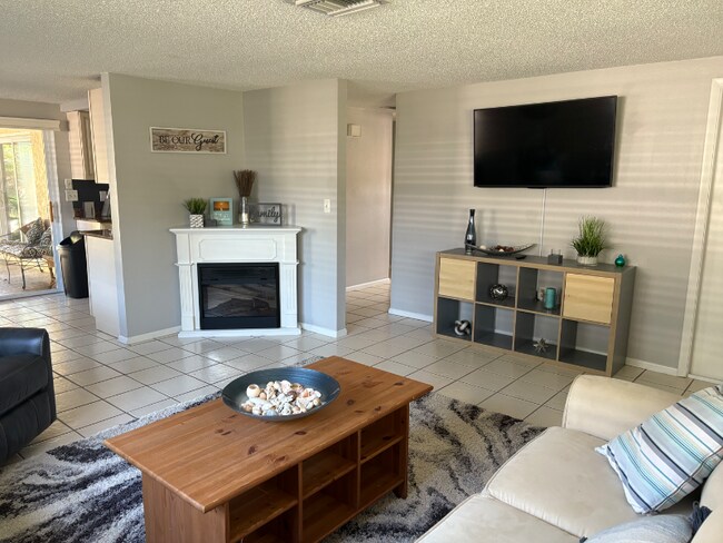 Foto del edificio - 4425 Ferris Ln