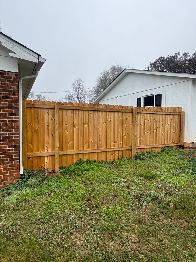 Foto del edificio - 1106 13th St NW