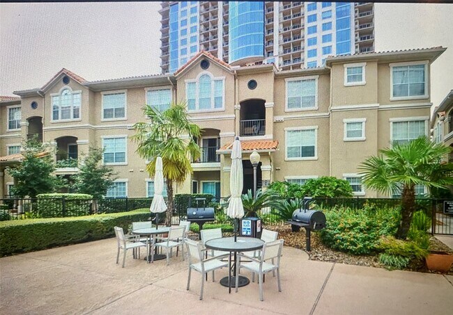 Foto del edificio - 3231 Allen Pkwy