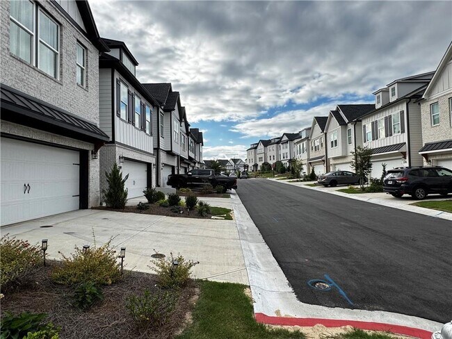 Foto del edificio - 1251 Wintergreen Wy