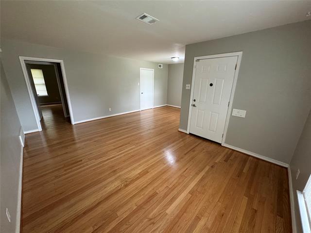 Building Photo - 2322 Costa Mesa Dr
