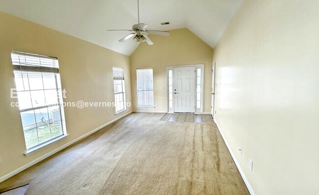 Foto del edificio - 3930 Caylan Cove