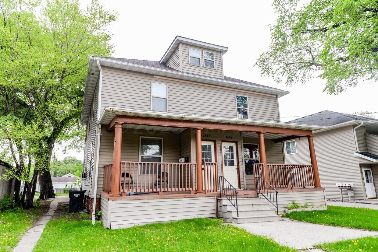 113911411141 10th St N Unit 1139, Fargo, ND 58102 Room for Rent in