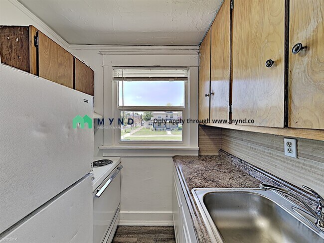 Foto del edificio - 1 br, 1 bath Apartment - 201 N 7th St Apt 3