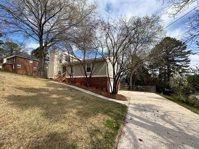 Foto del edificio - 29 Arrowhead Dr SE