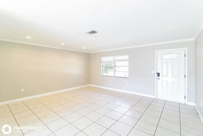 Foto del edificio - 4908 Live Oak Dr