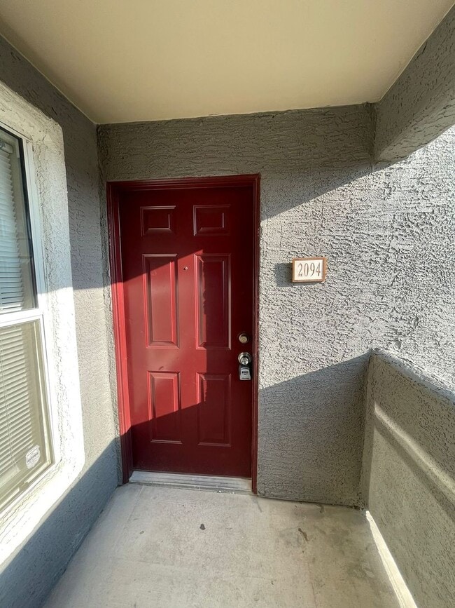 Foto del edificio - 5055 W Hacienda Ave