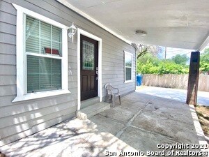 Building Photo - 3237 Colima St