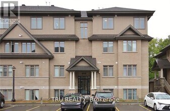 Building Photo - 1020 Beryl Private