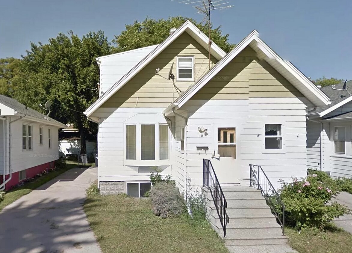 Foto principal - 1146 9th St N