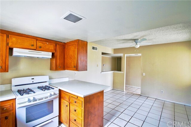 Building Photo - 13807 Boeing St