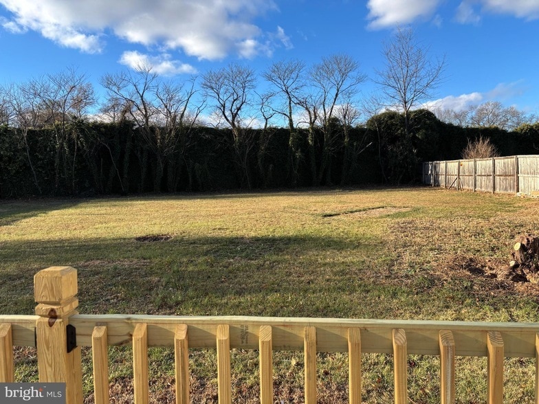 Foto del edificio - 2614 Armada St