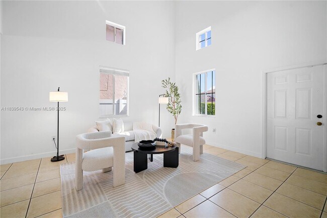 Foto del edificio - 2894 SW 144th Ct