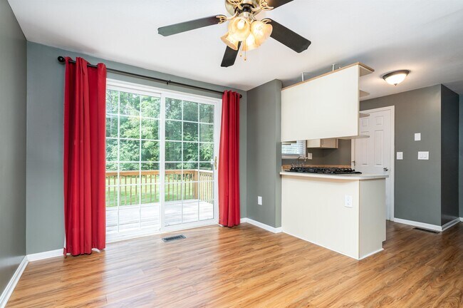 Building Photo - 3 Clydesdale Ct