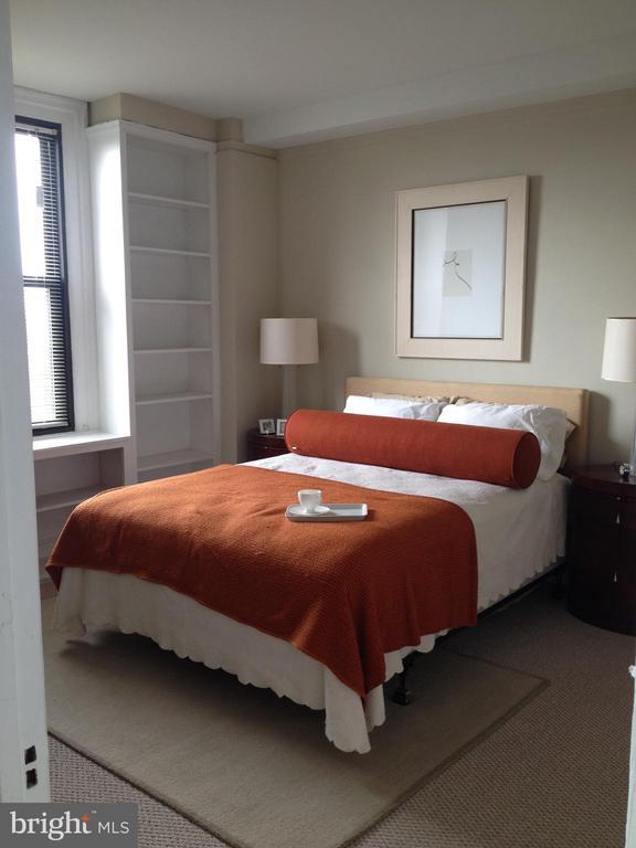 Foto del edificio - 2031 Locust St