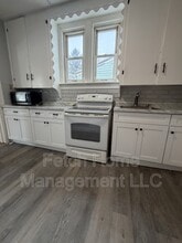 Building Photo - 569 W Philadelphia St