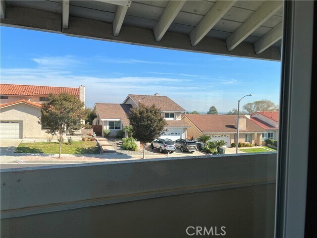 Building Photo - 3212 Singingwood Dr