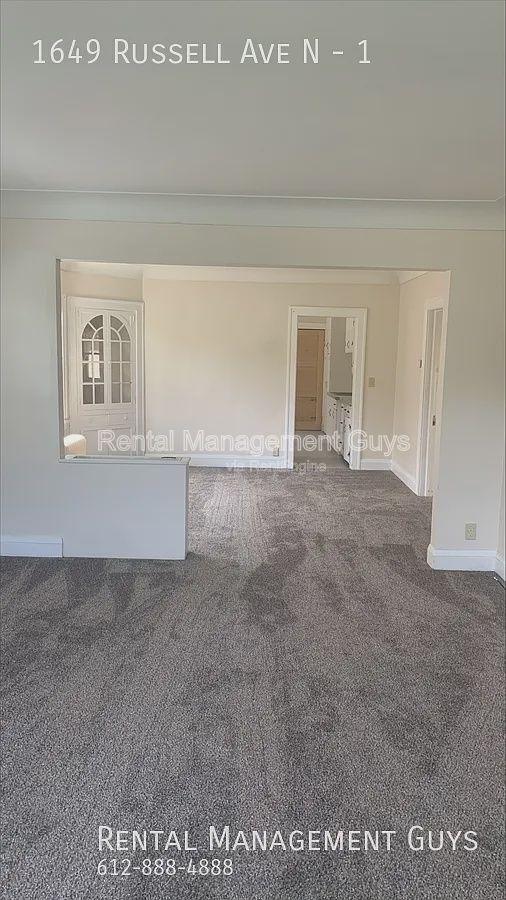 Foto del edificio - 1649 Russell Ave N