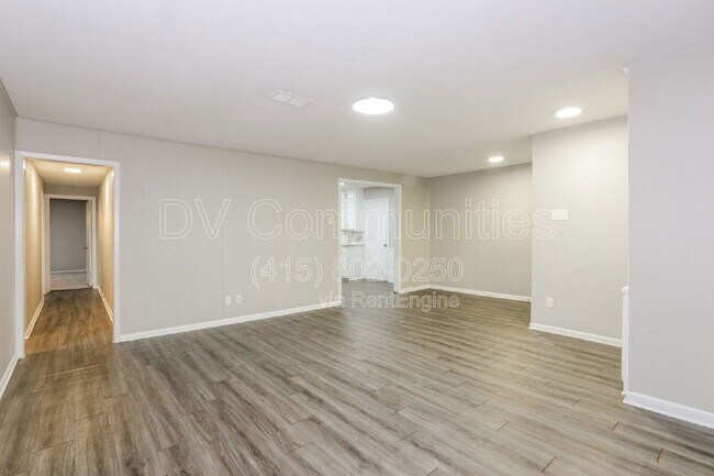 Foto del edificio - 2901 Creston Ave