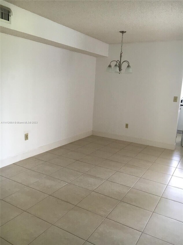 Foto del edificio - 1111 Adams Ave