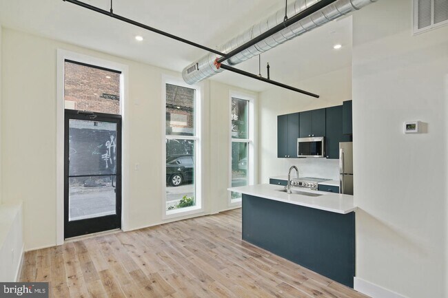 Foto del edificio - 1822 N Front St