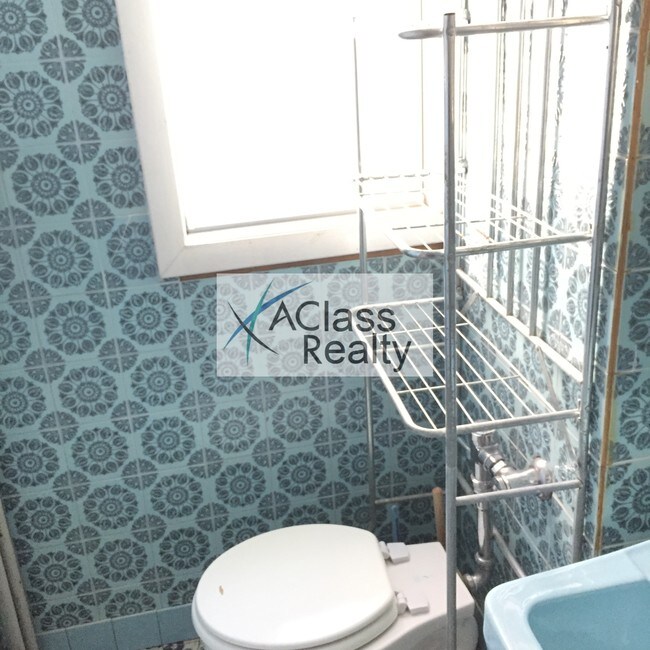 Building Photo - 3171 41st St