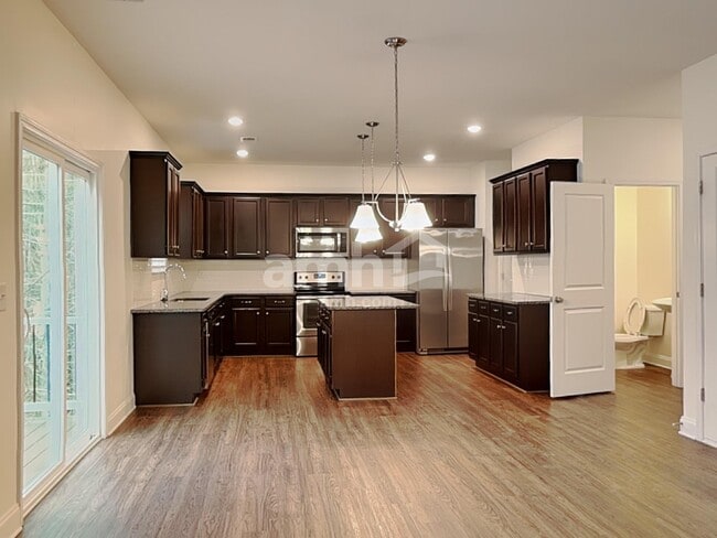 Building Photo - 101 Kirk Dr