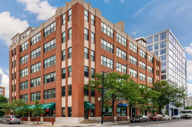 Building Photo - 812 W Van Buren St