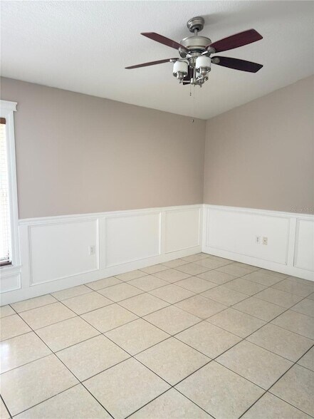 Foto del edificio - 6303 Little River Dr