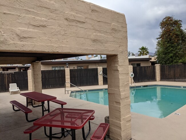 Photo - 1945 W La Osa Dr Townhome