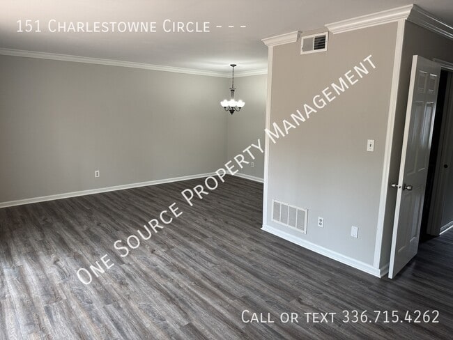 Building Photo - 151 Charlestowne Cir