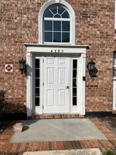 Building Photo - 4392 Lake Underhill Rd