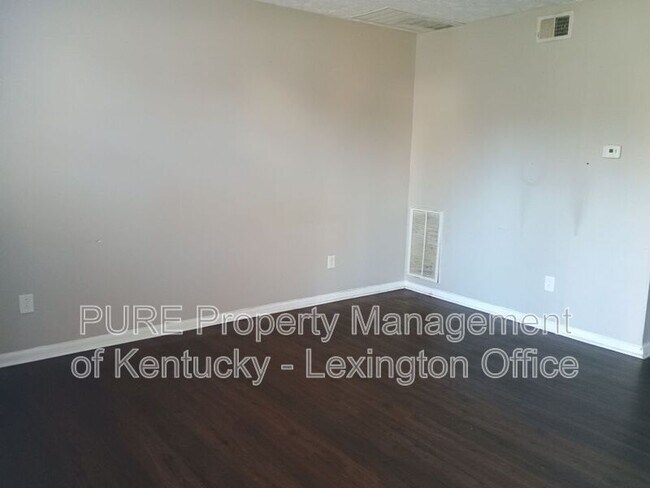 Foto del edificio - 209 Landings Dr