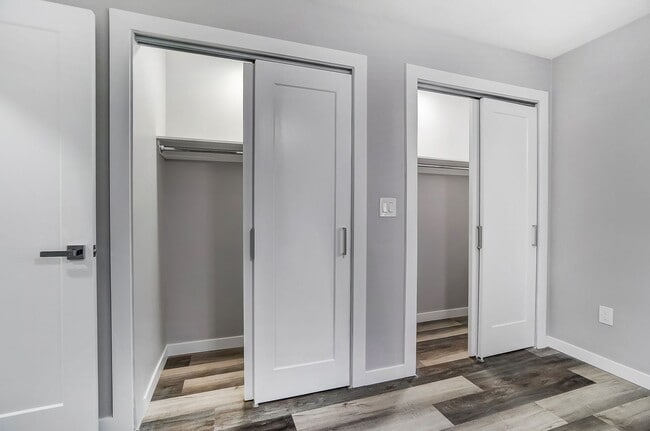 Interior Photo - Cascade Ridge